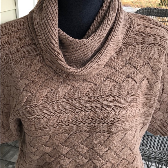 Sonoma Short Sleeve Cowl - Picture 2 of 8